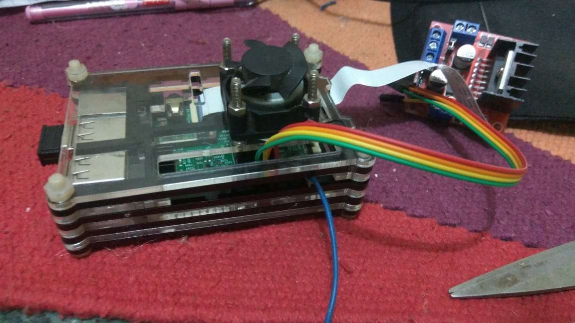 Raspberry Pi Automatic Fans Using L289N PWM.